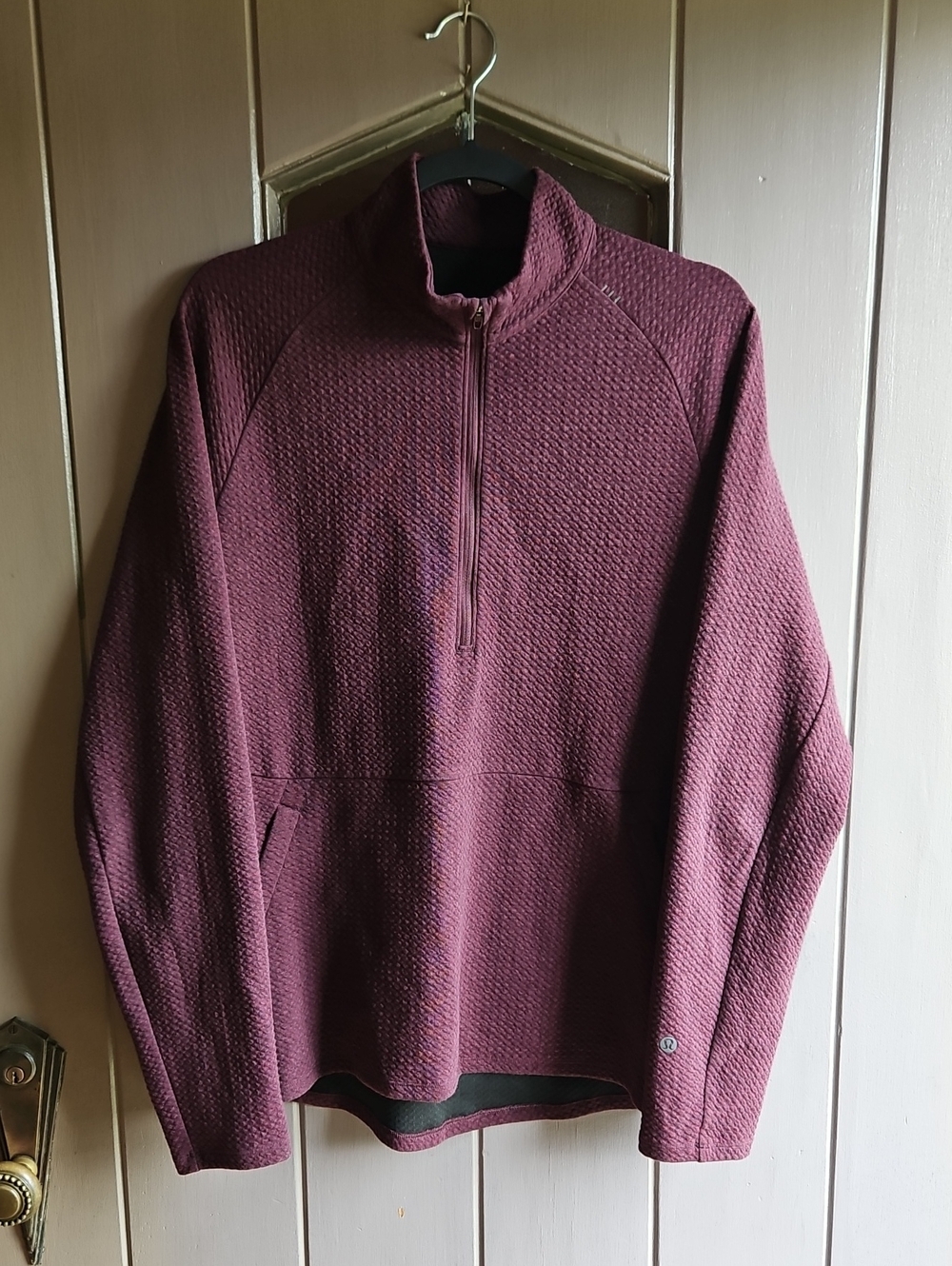 Lululemon Men's At Ease Half Zip Pullover Size M Cranberry (LM3DLUS)